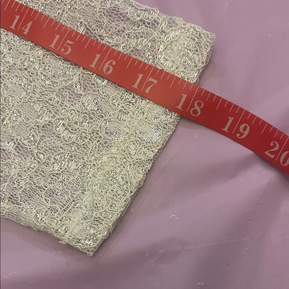 Pearl-Embellished White Lace Blouse for Women L - Picture 9 of 9